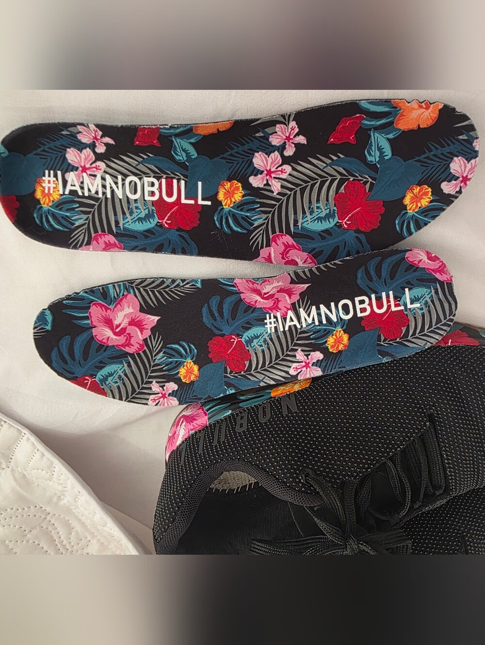 NOBULL Black Tropical Print Women’s Trainer Plus Size 9 - Picture 9 of 9